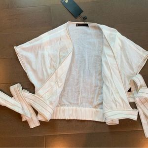 Wix solid white linen Vera Blouse